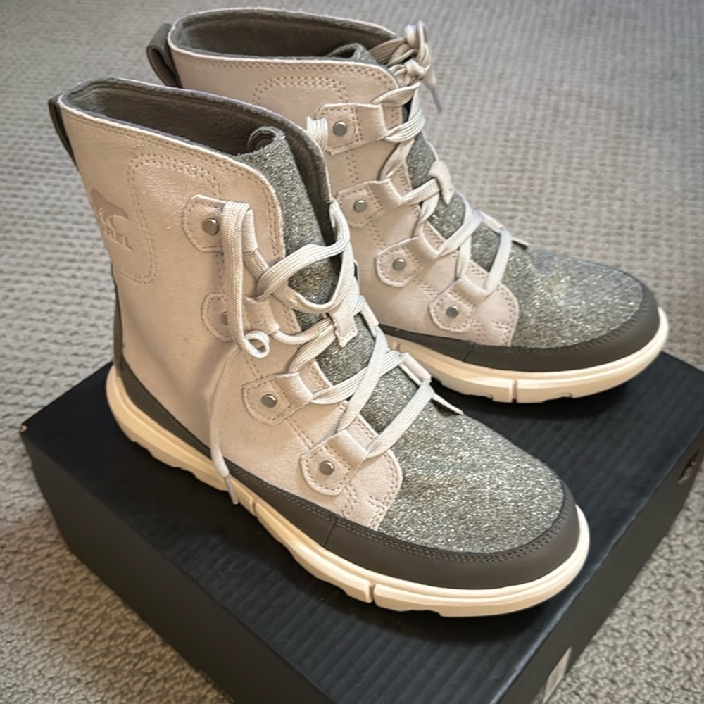 Sorel Explorer Next Joan WP